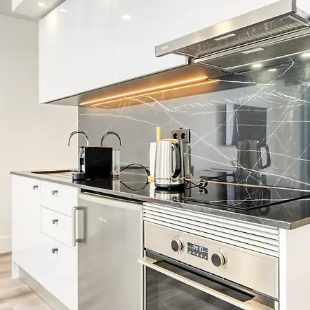 Appartement Bse15 3i, A In Madeira