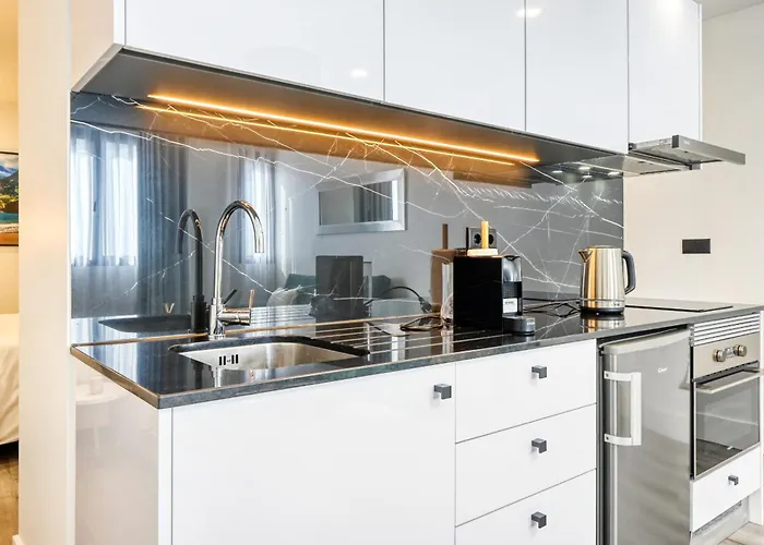 Bse15 3i, A In Madeira Apartment *