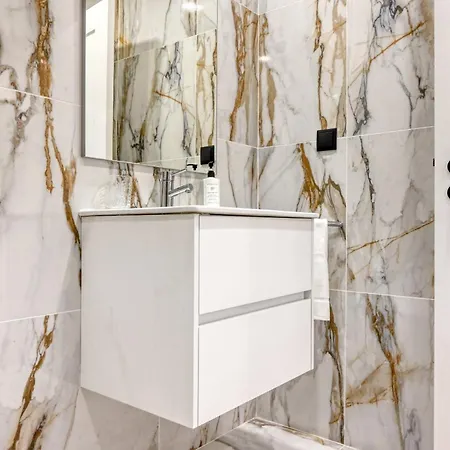 Bse15 3i, A In Madeira Funchal (Madeira)